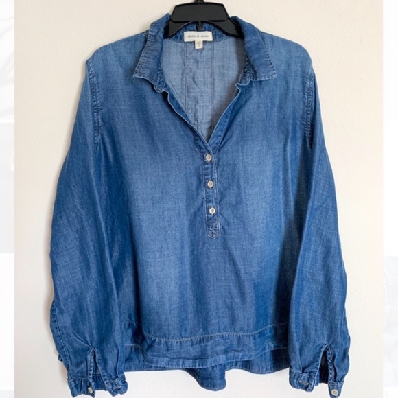 Anthropologie Tops - Anthropologie Cloth and Stone Chambray Sz L